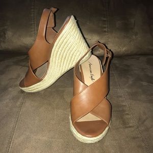 Brown wedges